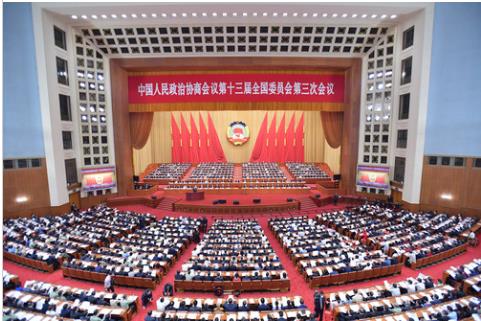 擔(dān)負起這份沉甸甸的責(zé)任