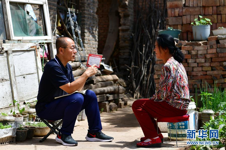 （新華全媒頭條·圖文互動(dòng)）（6）黃土地上向陽(yáng)花開——來(lái)自山西深度貧困地區(qū)的脫貧故事