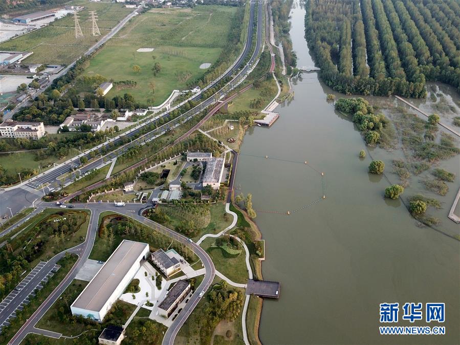 (在習(xí)近平新時(shí)代中國特色社會主義思想指引下——新時(shí)代新作為新篇章·習(xí)近平總書記關(guān)切事·圖文互動)(5)長三角的新答卷——“十三五”收官之年的長三角一體化新故事