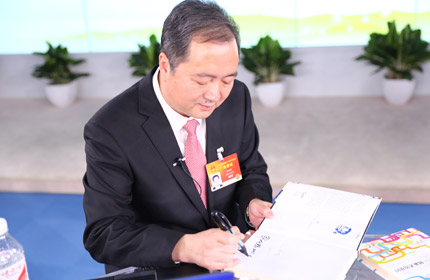 “創新不僅是技術創新、管理創新，還有商業模式的創新。”