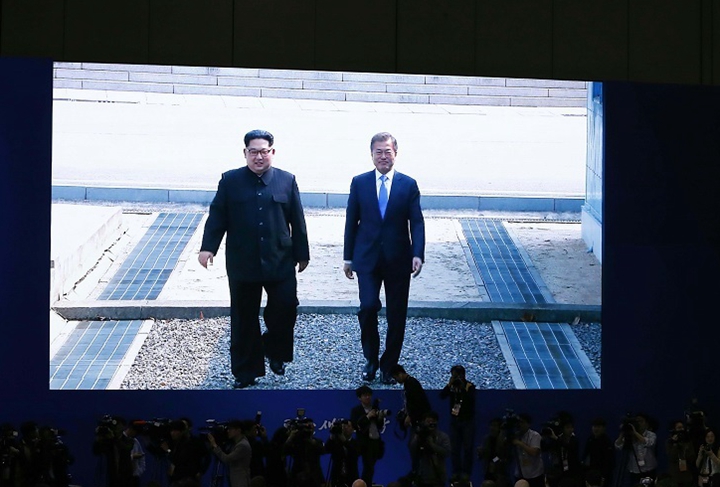 2018，半島“和風(fēng)”送暖意